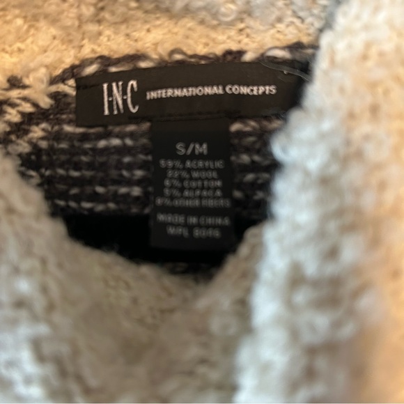 I.N.C.International Concepts Gray White Tan Knit Wool Alpaca Blend Fringe Poncho - Picture 10 of 16